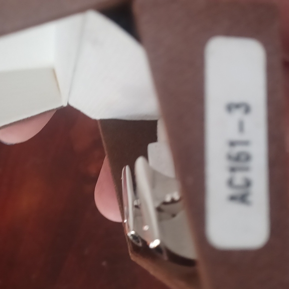 Cufflinks - Picture 2 of 4